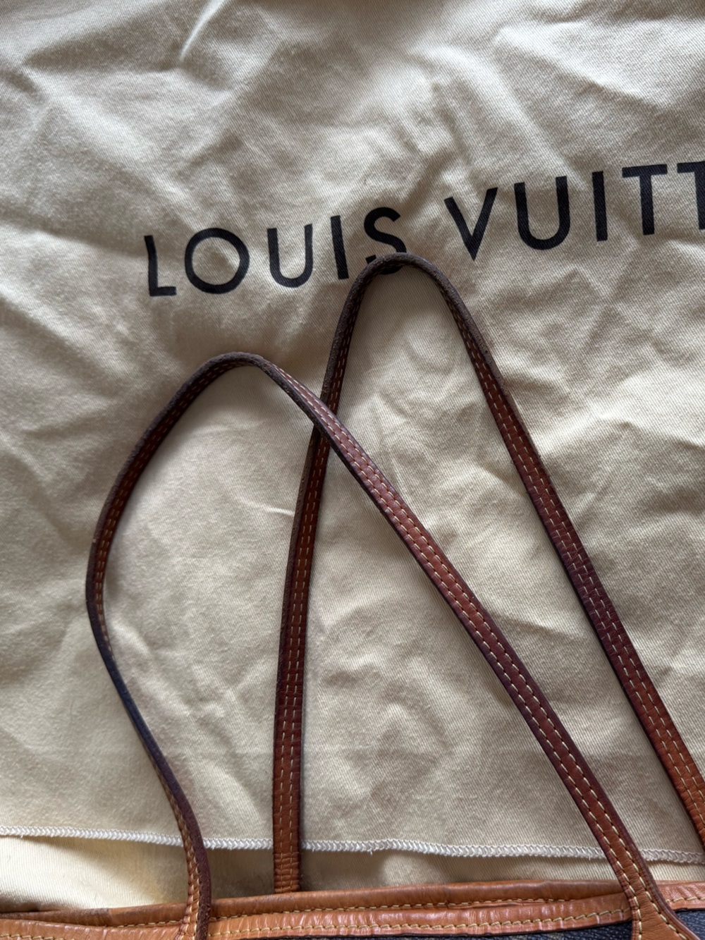 Louis Vuitton Monogram Neverfull Tote in Brown and Tan - Picture 14 of 16